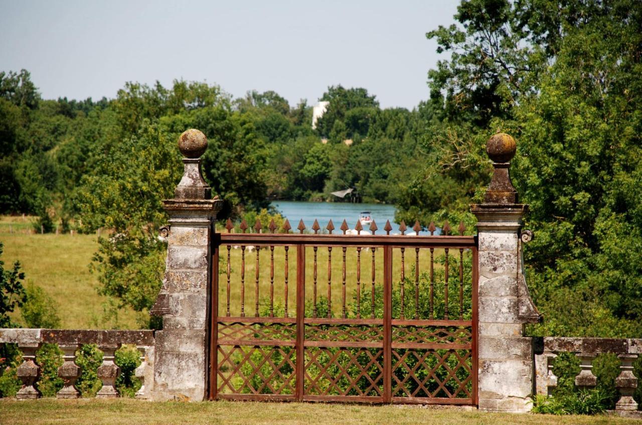 Chateau De Panloy Port-dʼEnvaux Esterno foto